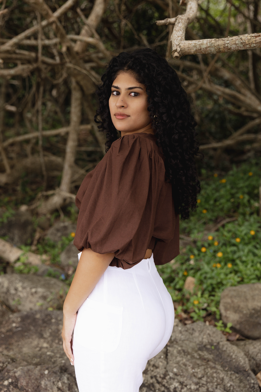 PARADISE SAFARI 3/4 WHITE LINEN PANTS WITH POCKETS